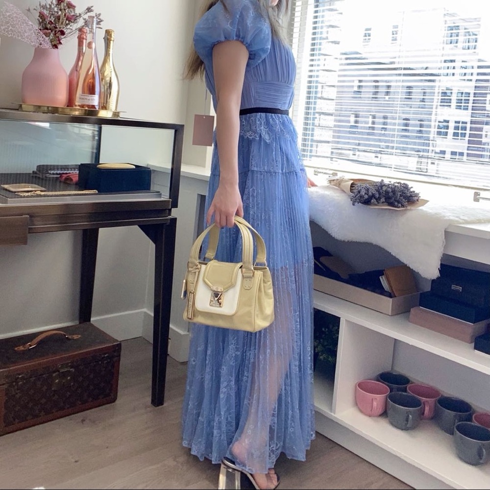✈️Sold!LOUIS VUITTON vintage patent mini bag - Picture 4 of 12